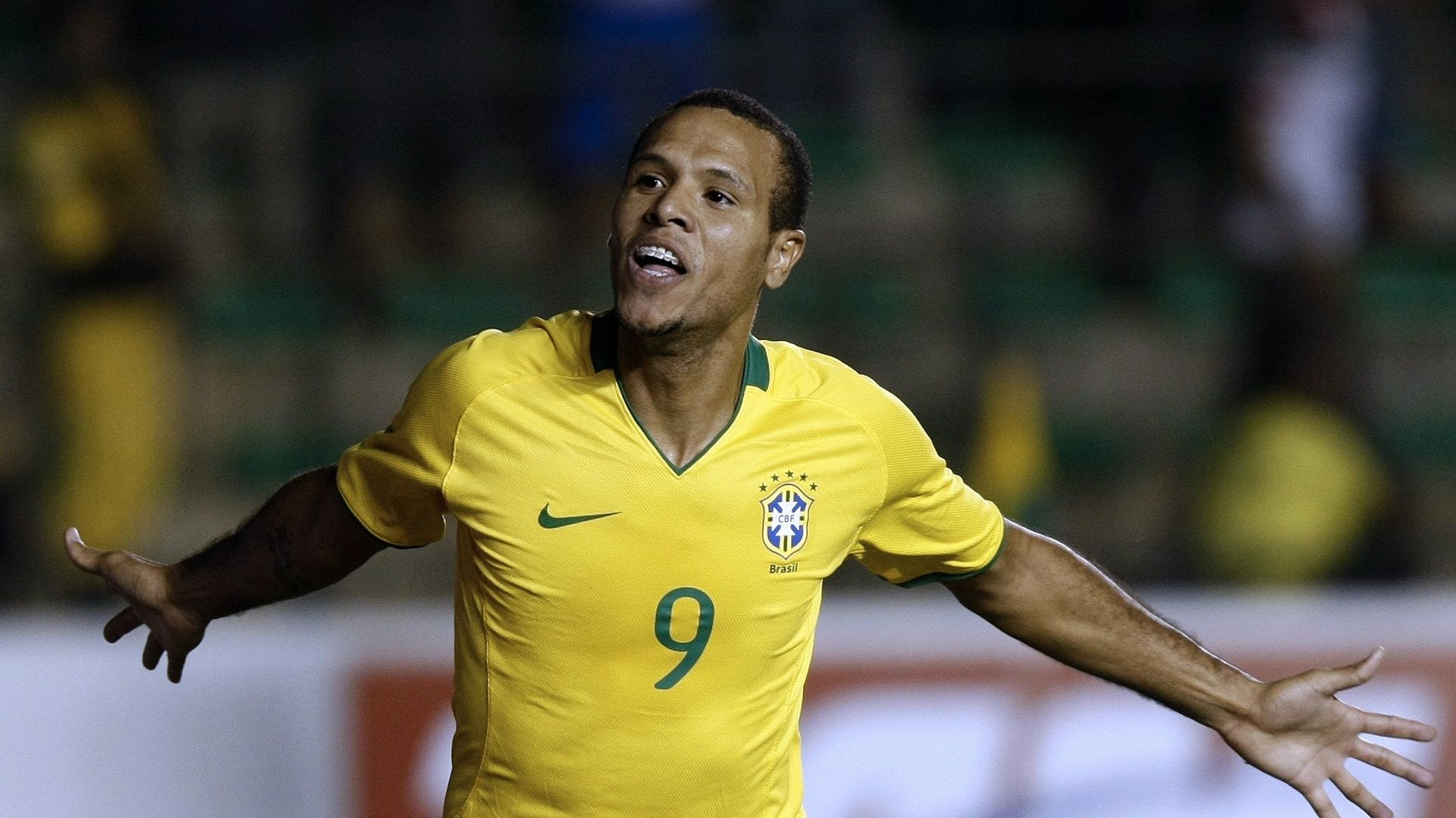 Luis Fabiano