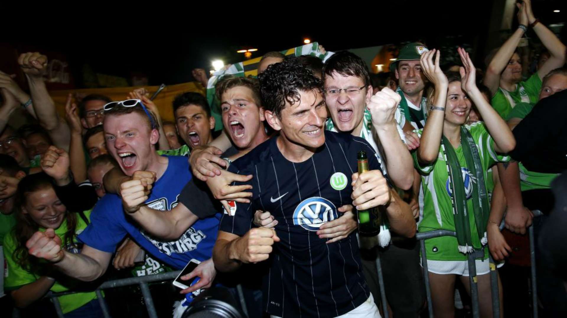 Mario Gomez Wolfsburg celebration