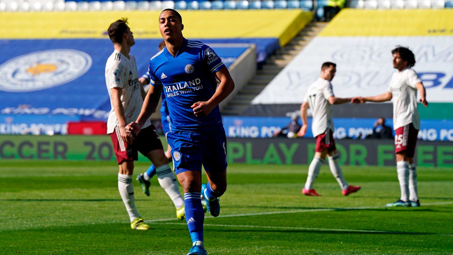 Youri Tielemans Leicester 2021