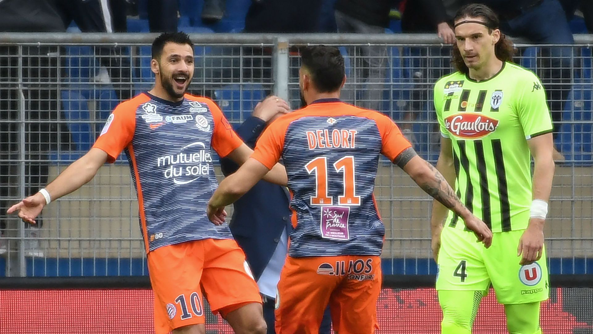 f75e062a3d76d41f58214a452dc64d6c98a4efc8