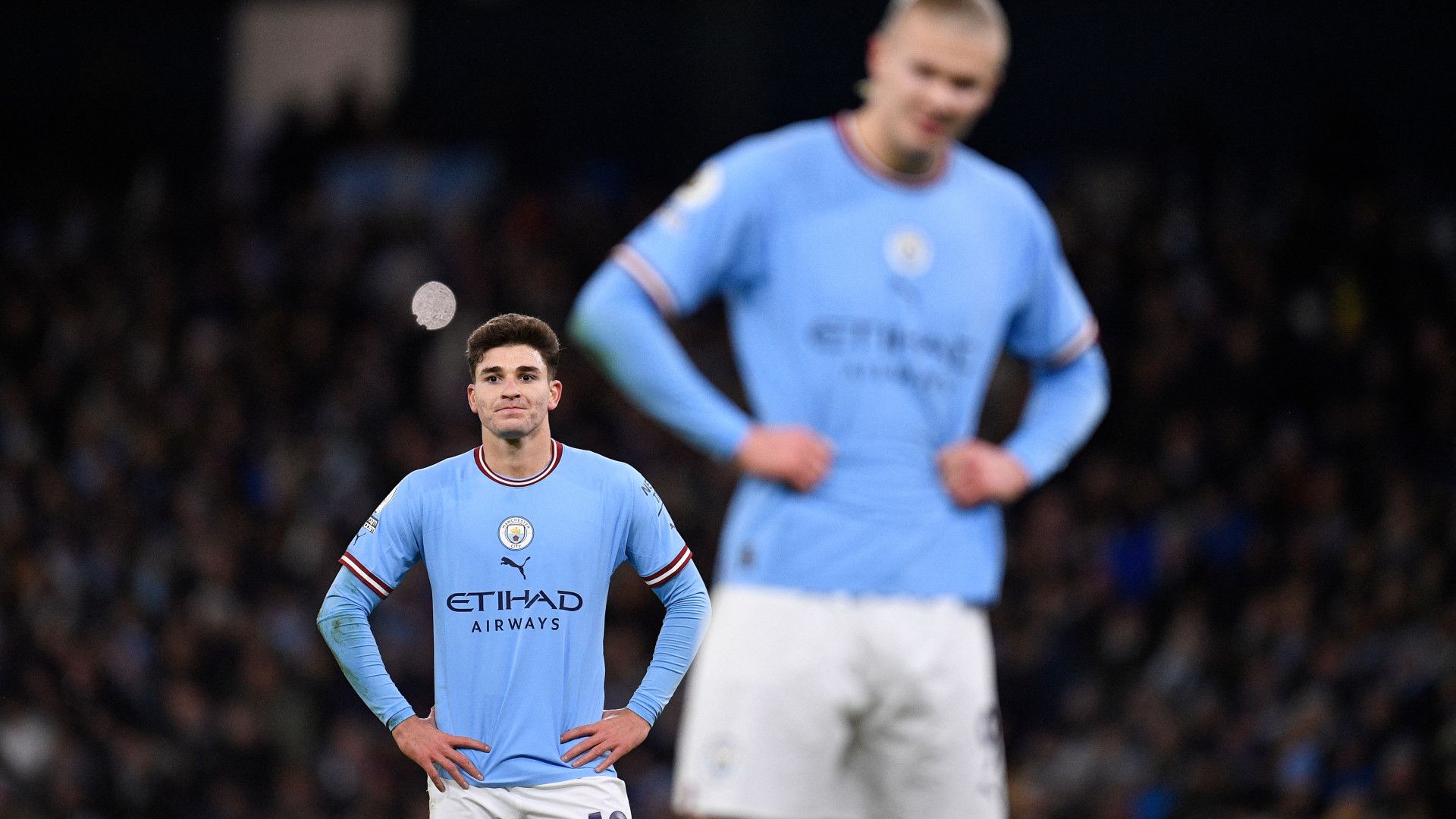 JULIAN ALVAREZ MANCHESTER CITY 