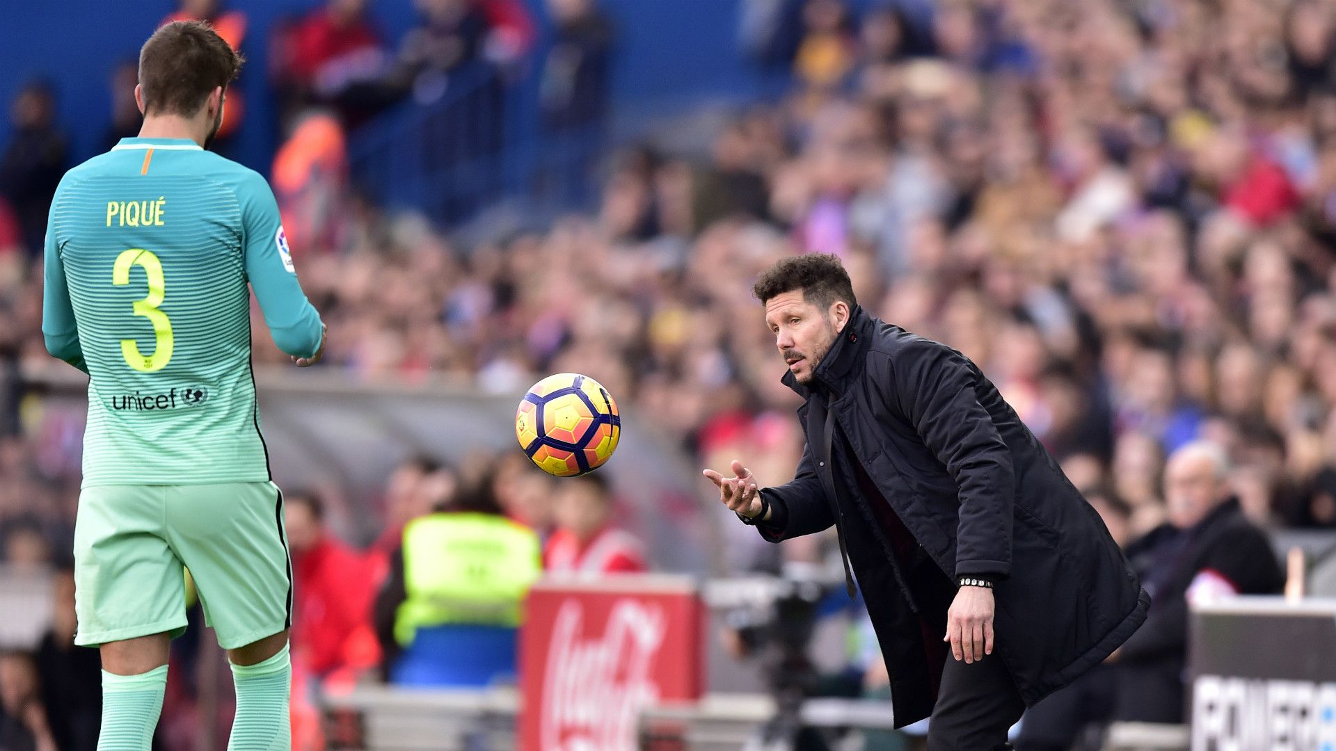 DIEGO SIMEONE GERARD PIQUE ATLETICO BARCELONA LALIGA 02262017