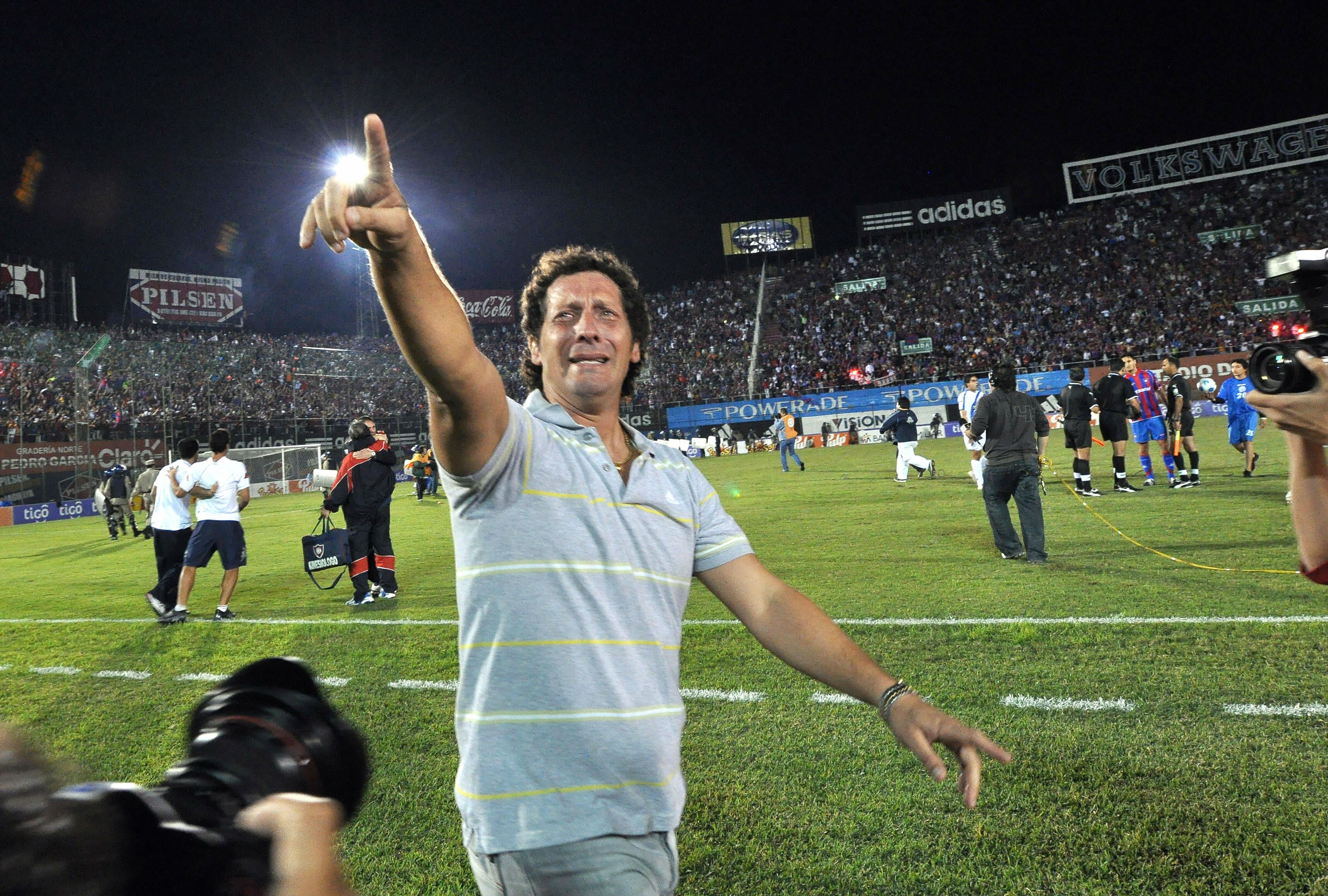 Troglio (Paraguay) 24-02-19