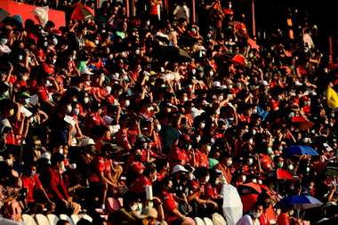 แฟนบอล เมืองทอง