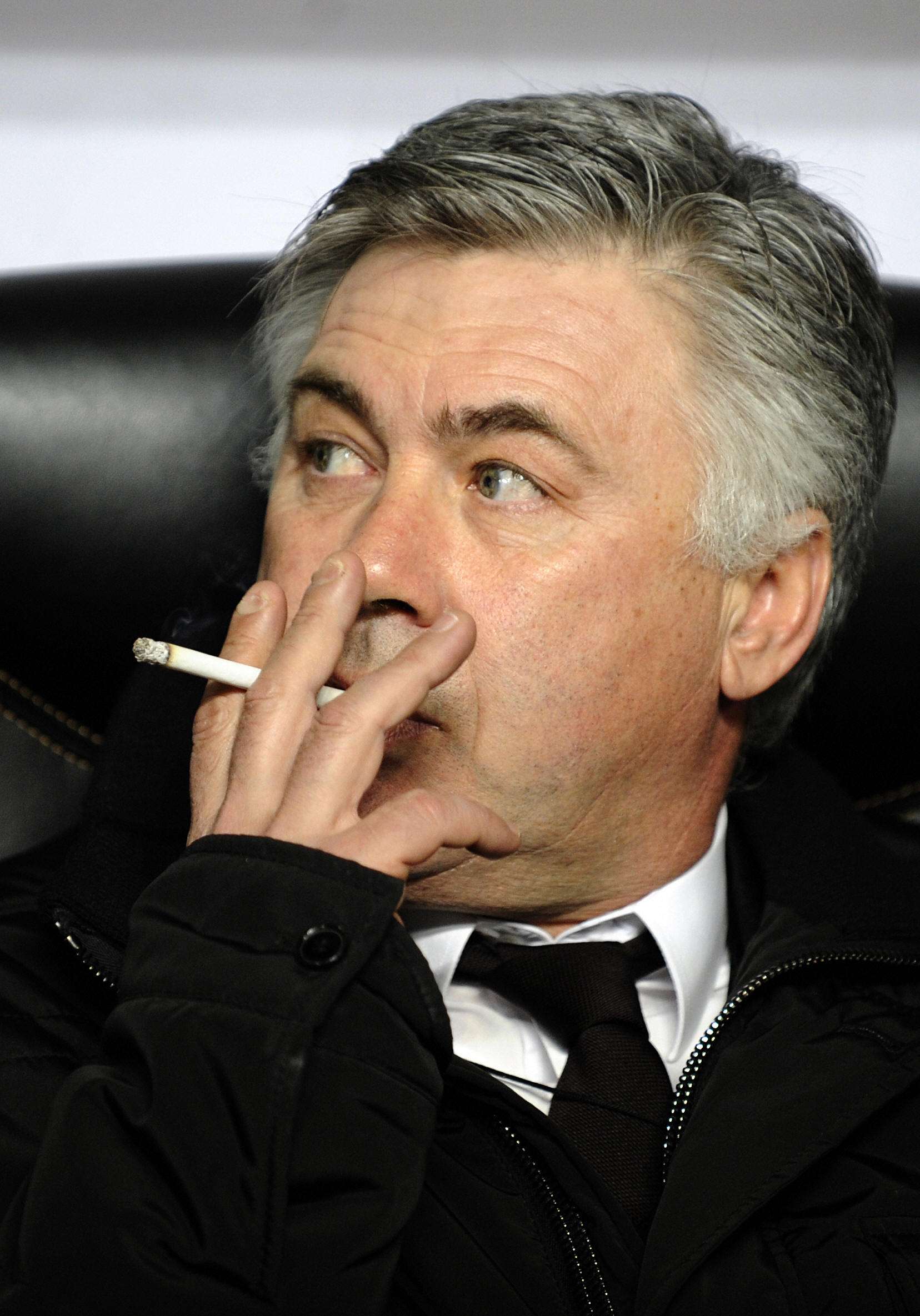 ancelotti smoking