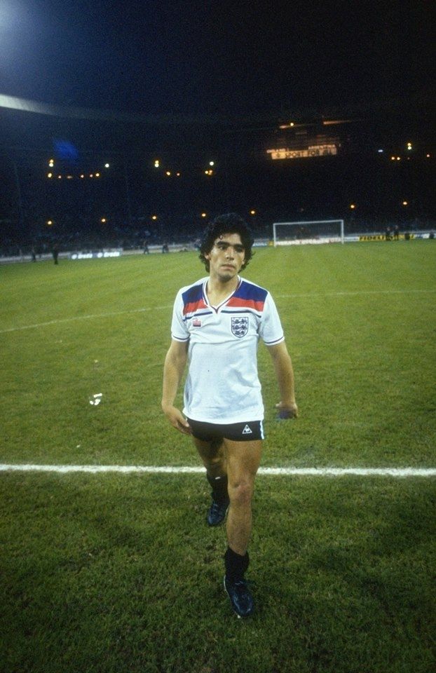 Diego Maradona 1980 England