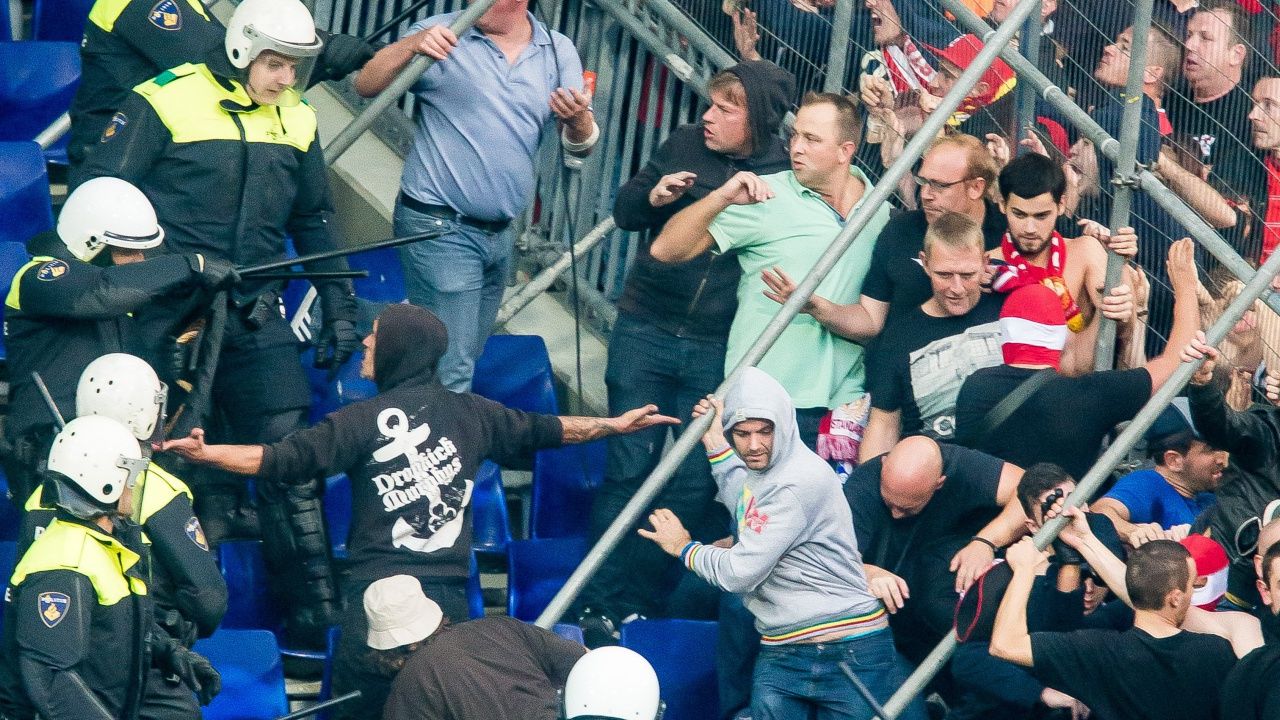 Feyenoord - Standard Luik, hooligans, Europa League 02102014
