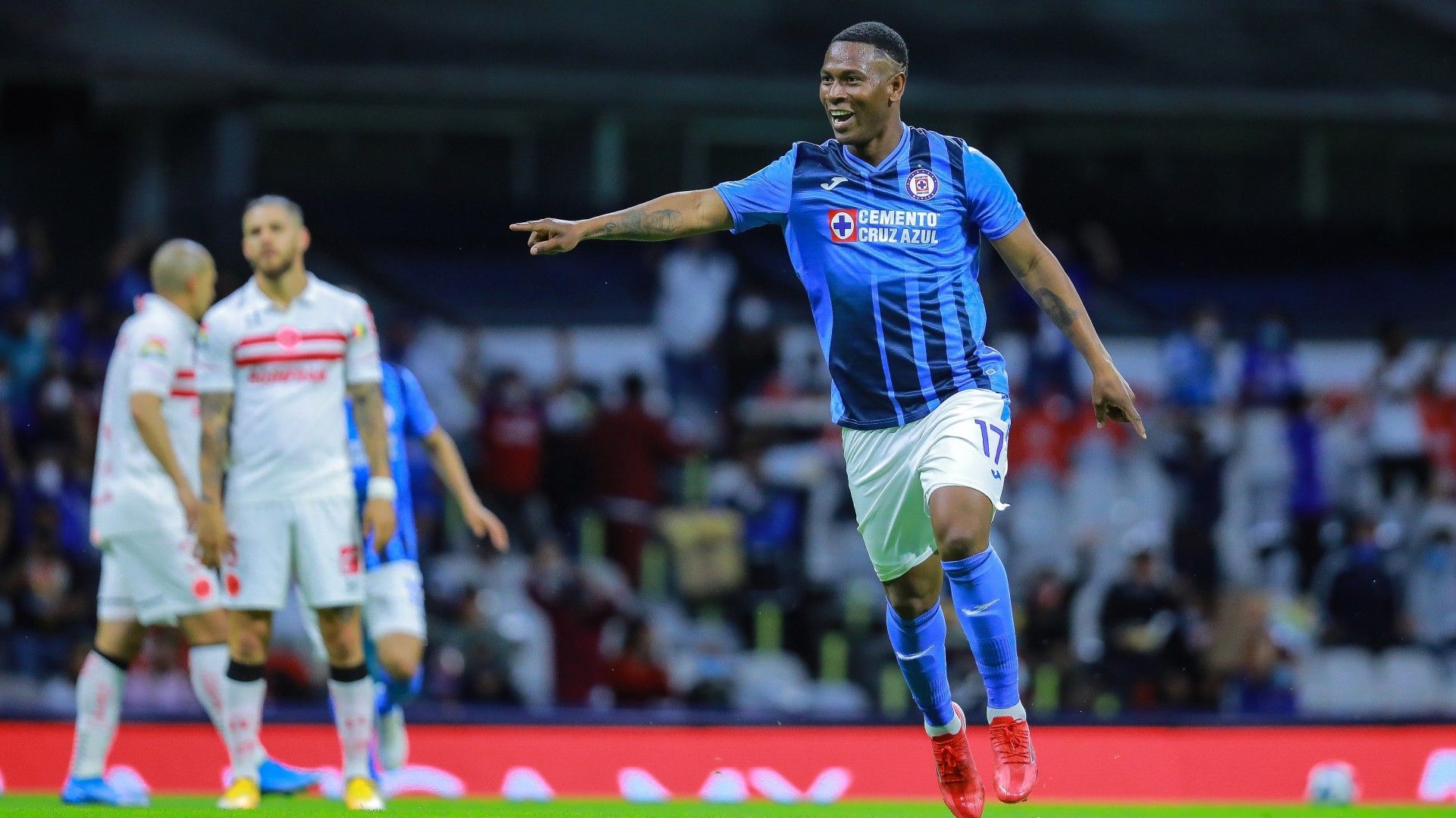 Cruz Azul Apertura 2021 Bryan Angulo