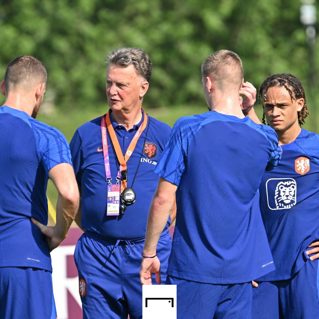 Van-Gaal-Netherlands-training-World-Cup