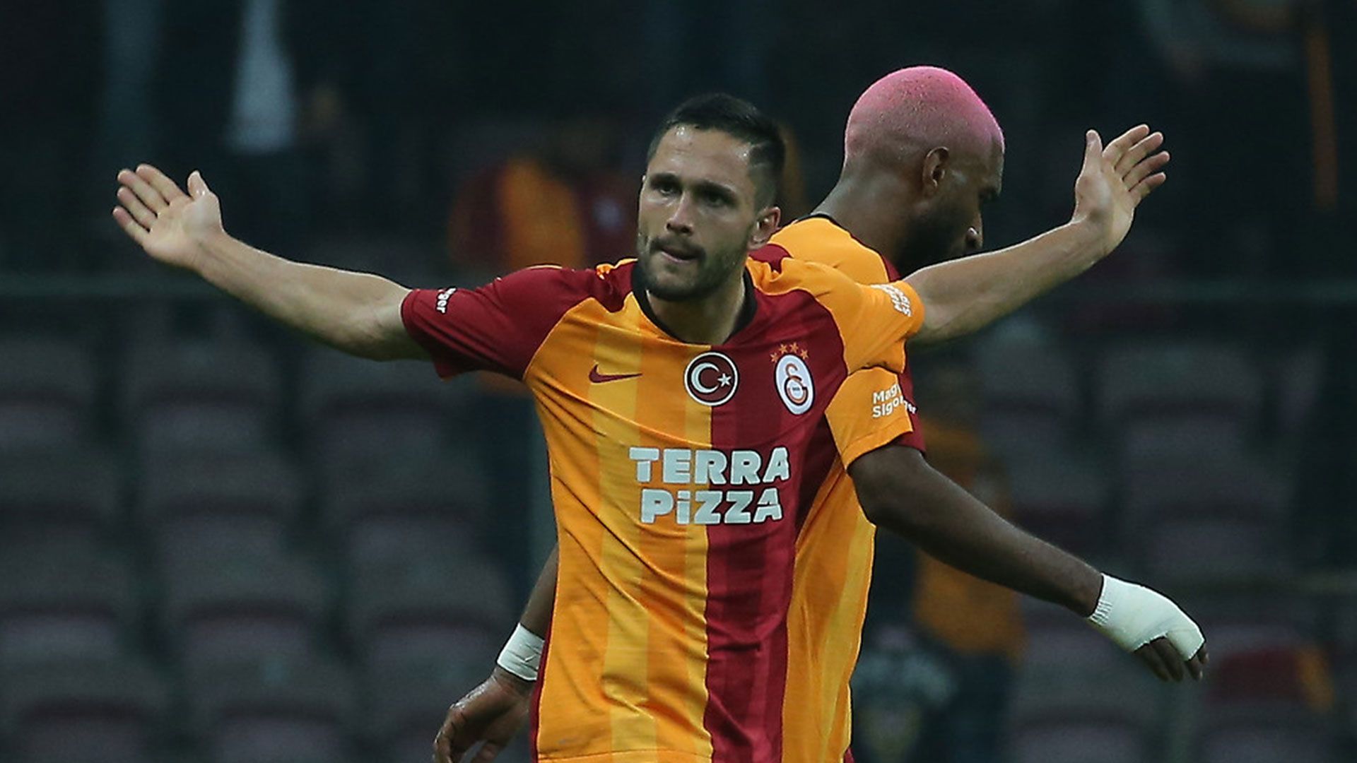 Florin Andone Galatasaray Sivasspor Goal Celebration 10182019