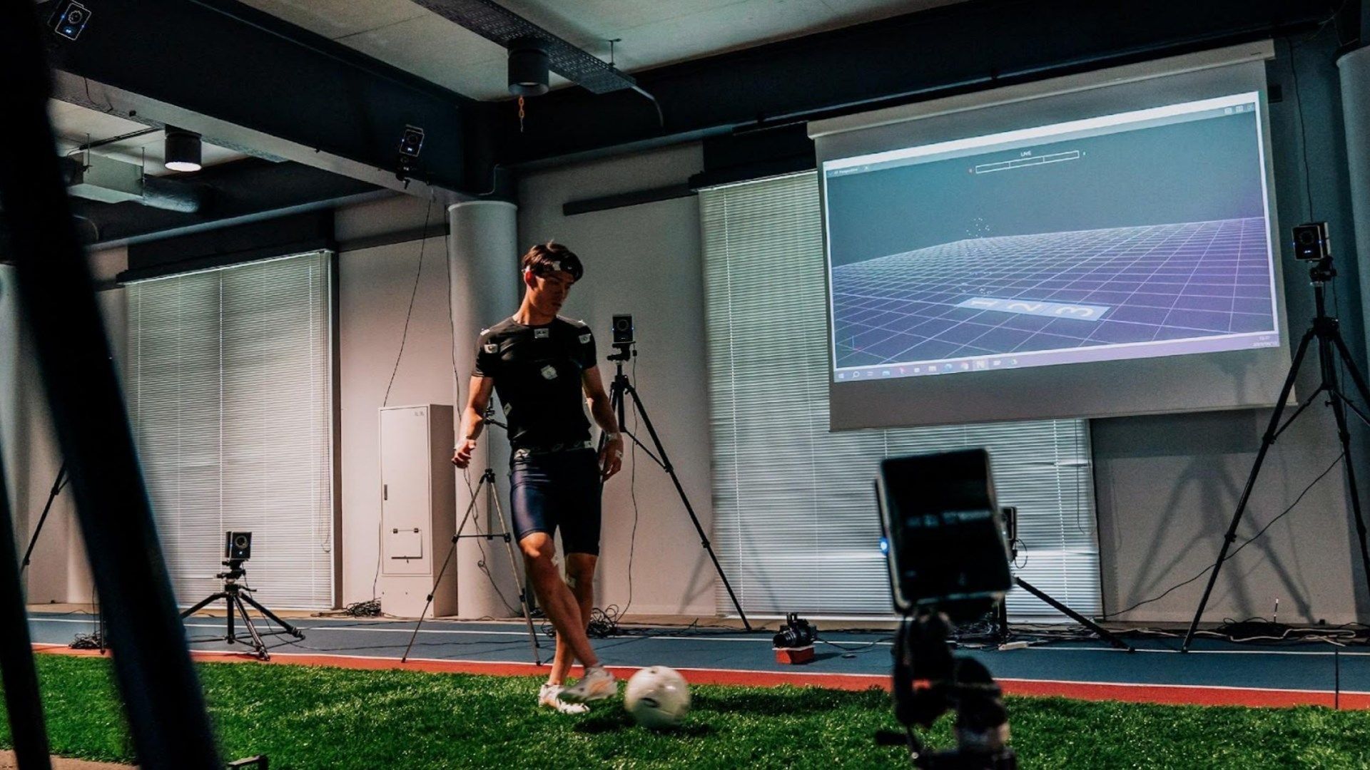 Takehiro Tomiyasu ASICS