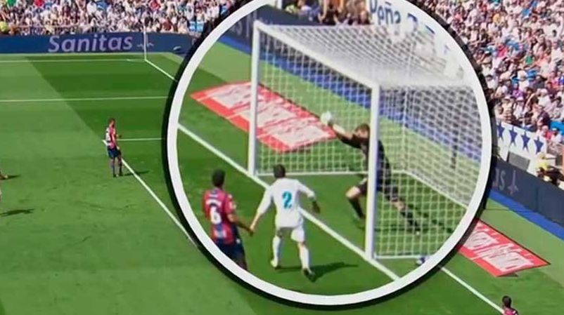 أخطاء الحكم هيرنانديز هيرنانديز في مباراة ريال مدريد وليفانتي