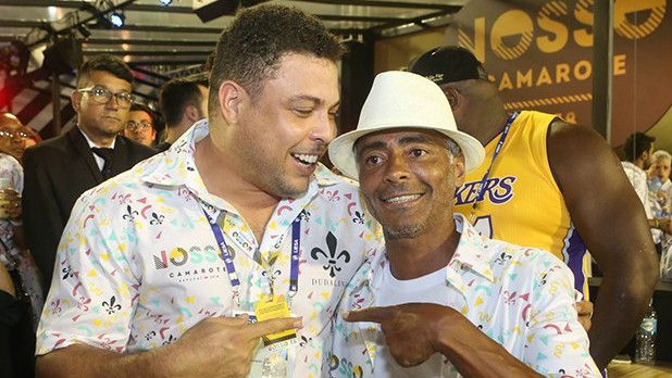 Ronaldo e Romário - Carnaval - Marquês de Sapucaí - 11/02/2018