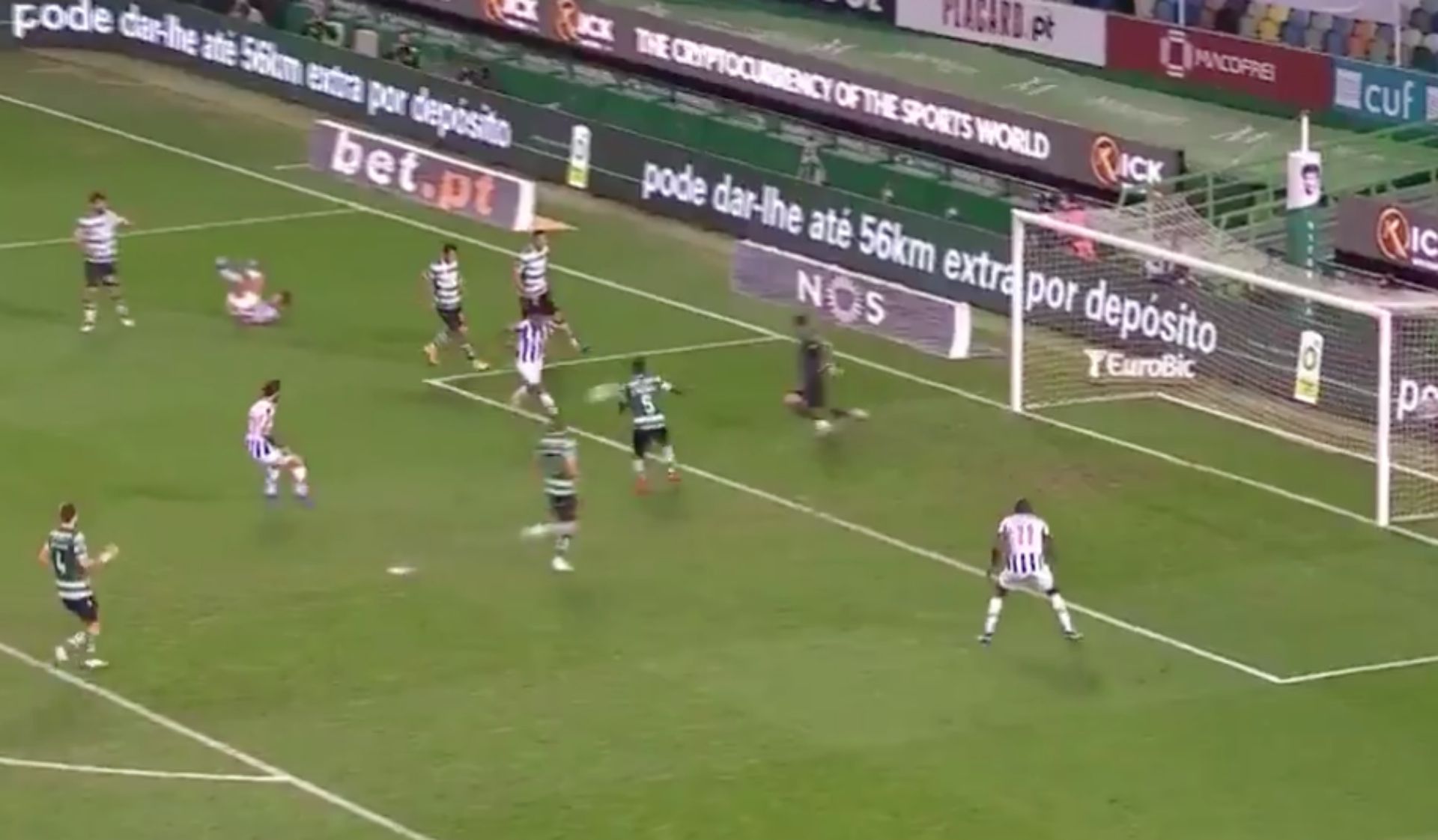 Tecatito Corona gol Sporting vs Porto