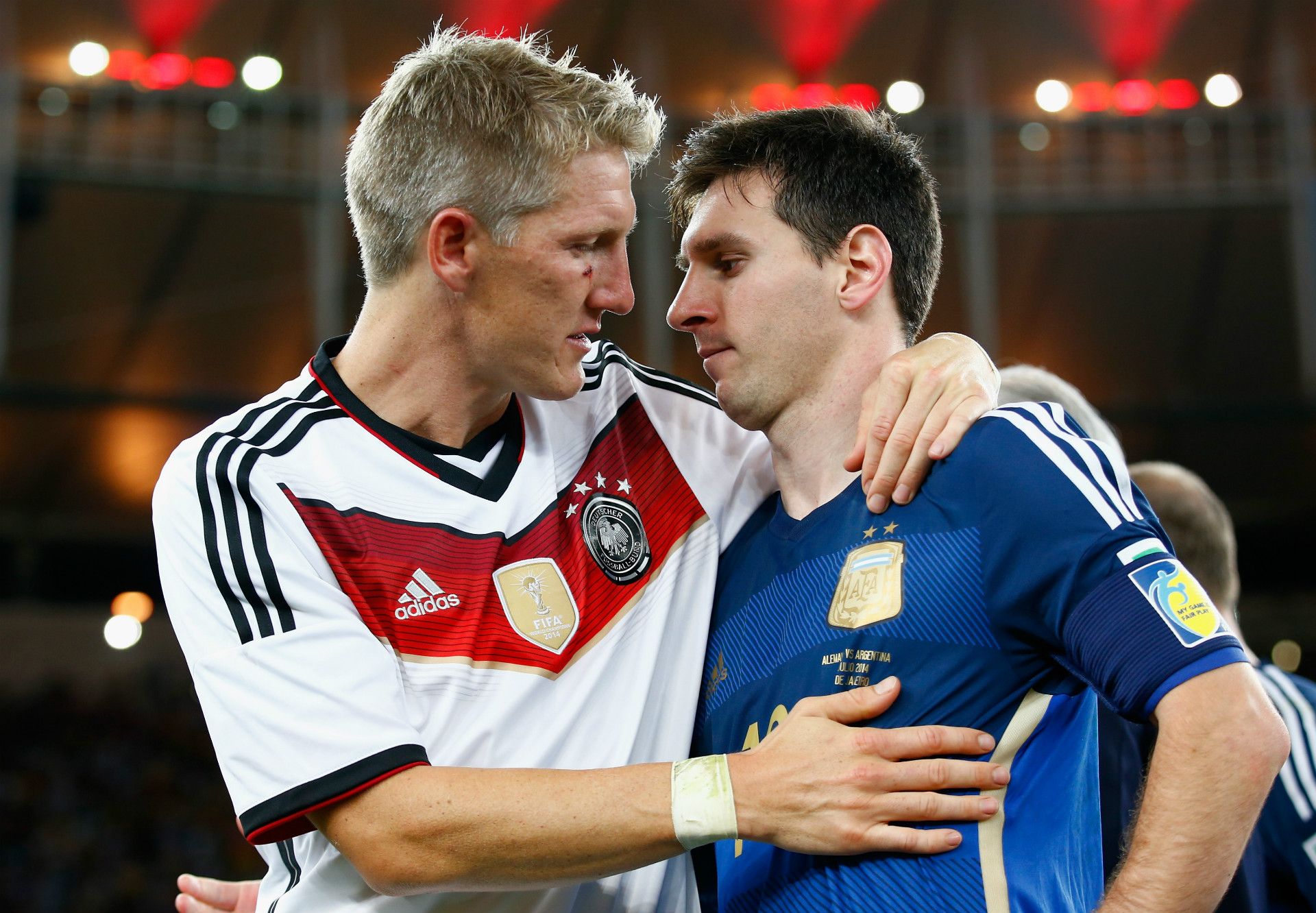 BASTIAN SCHWEINSTEIGER GERMANY LIONEL MESSI ARGENTINA 2014 WORLD CUP FINAL 07132014