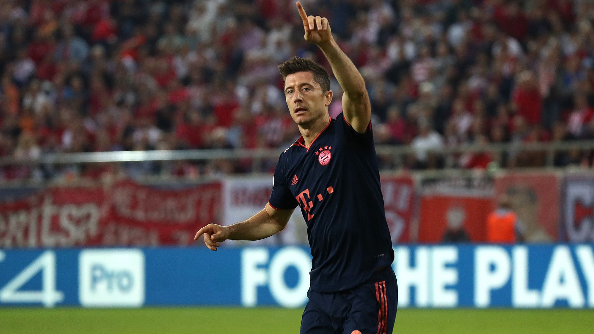 Robert Lewandowski FC Bayern Olympiakos