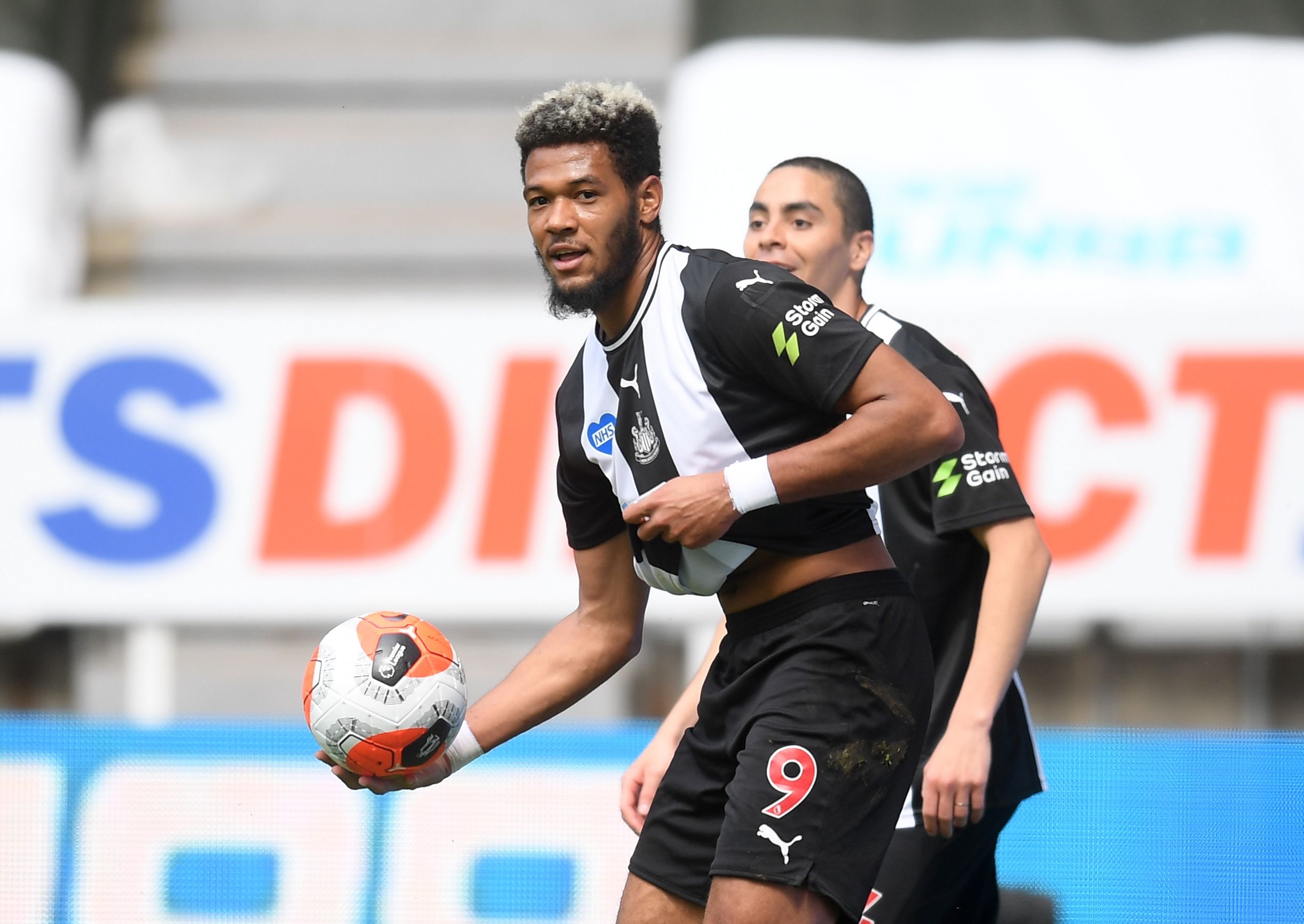 Joelinton Newcastle United 2020