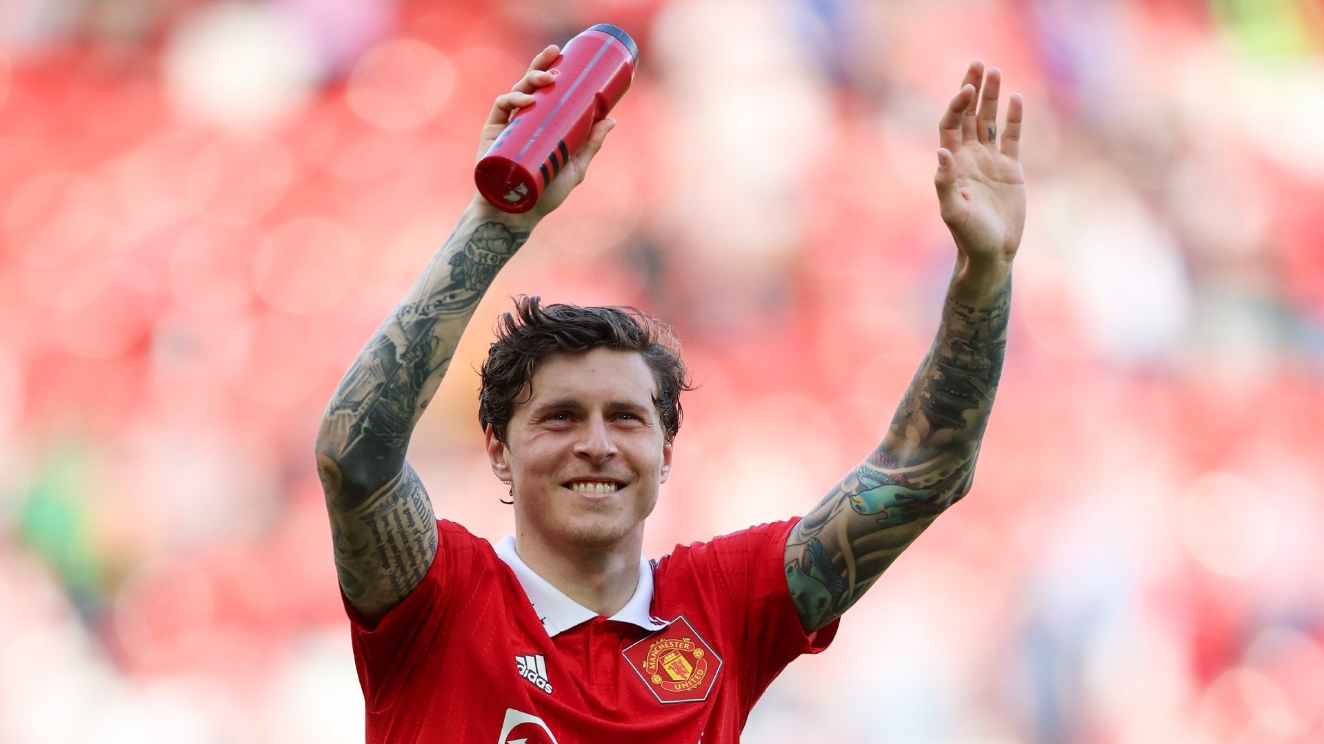 Victor Lindelof Manchester United 2022-23