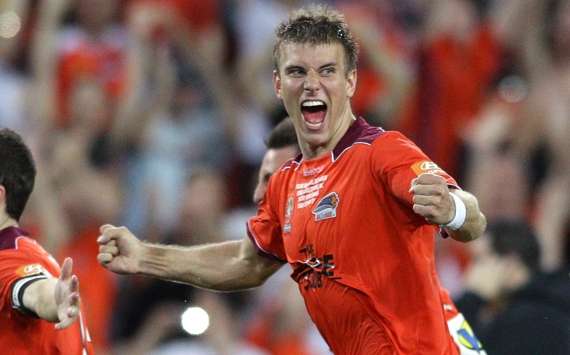 Erik Paartalu - Brisbane Roar - A-League 2011 grand final