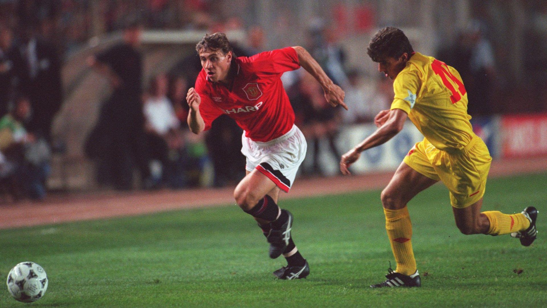 Andrei Kanchelskis Hamza Hamzaoglu Galatasaray Manchester United UCL 1994