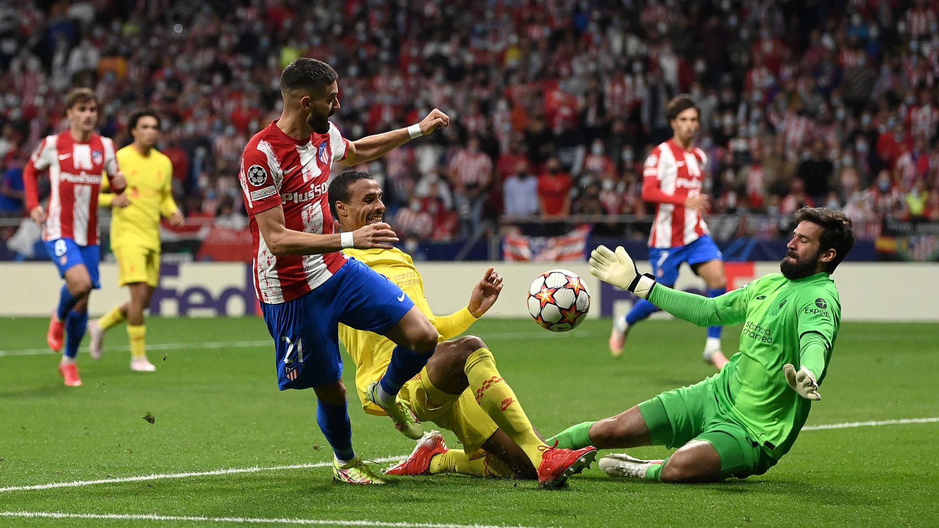 Alisson Becker - Atletico Madrid vs Liverpool UEFA Champions League 19102021
