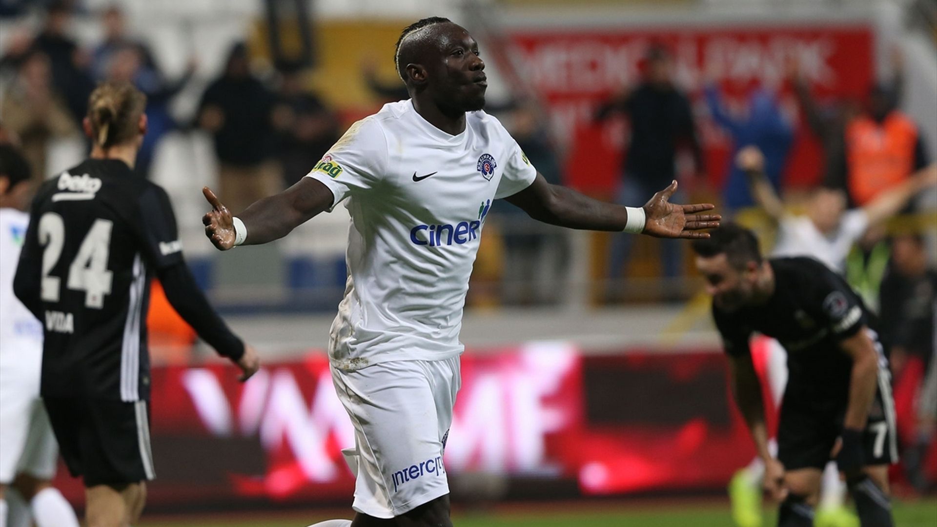 Mbaye Diagne Kasimpasa Besiktas 12222018