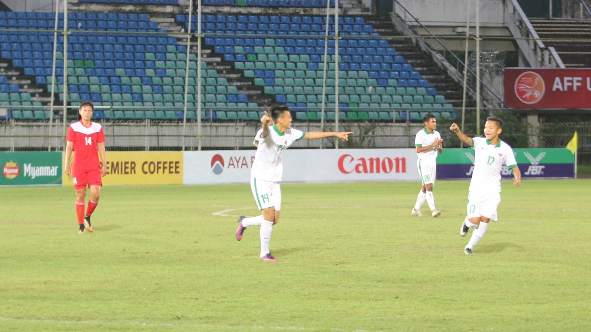 Feby Eka Putra Filipina U-19 Vs Timnas Indonesia U-19