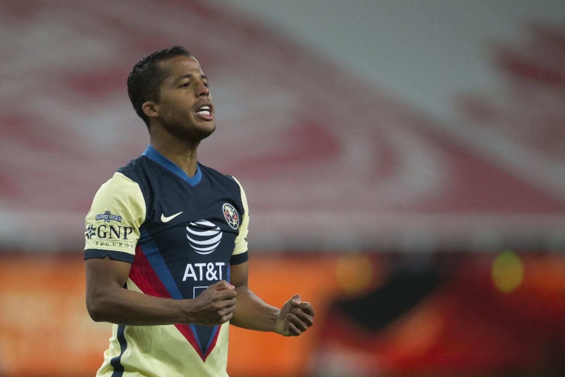 Giovani dos Santos América