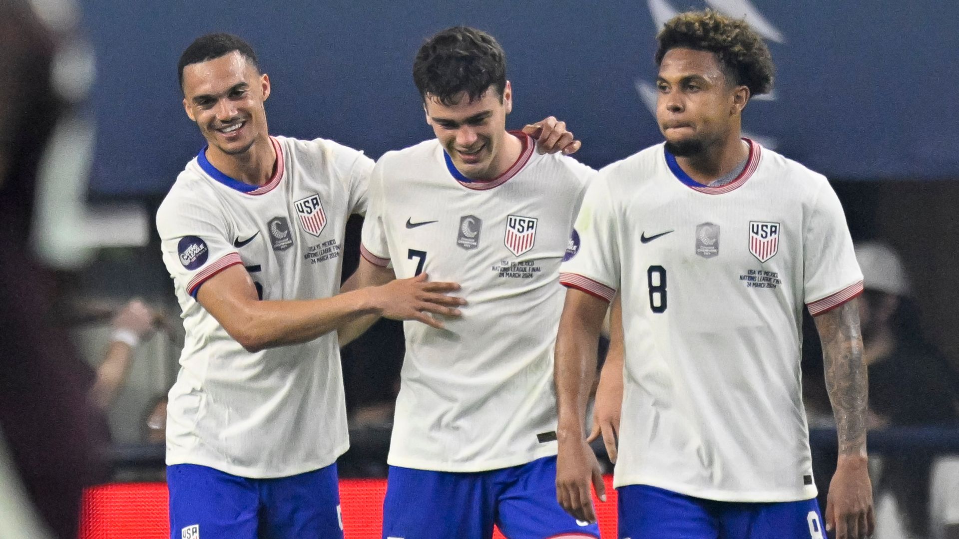 Antonee Robinson Weston McKennie USA