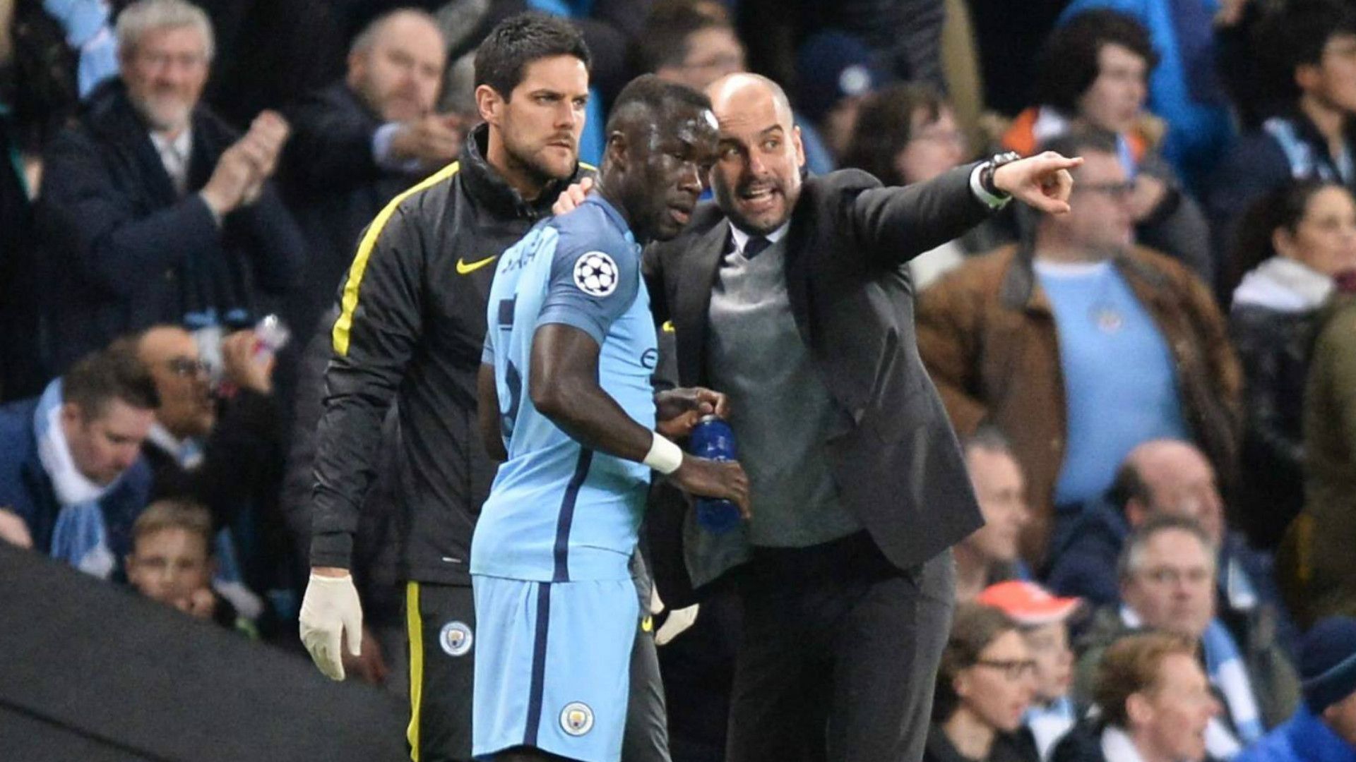 ONLY GERMANY Bacary Sagna Pep Guardiola Manchester City