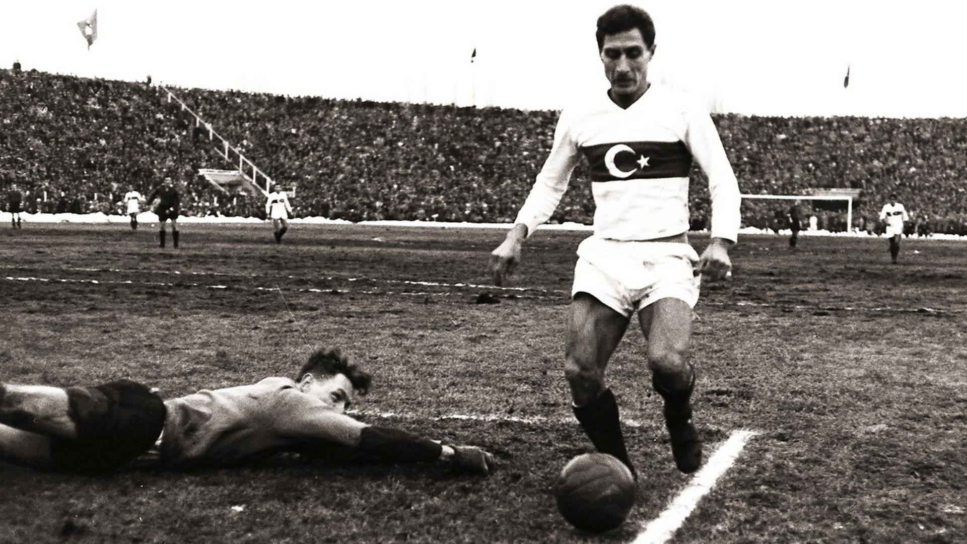 Lefter Küçükandonyadis