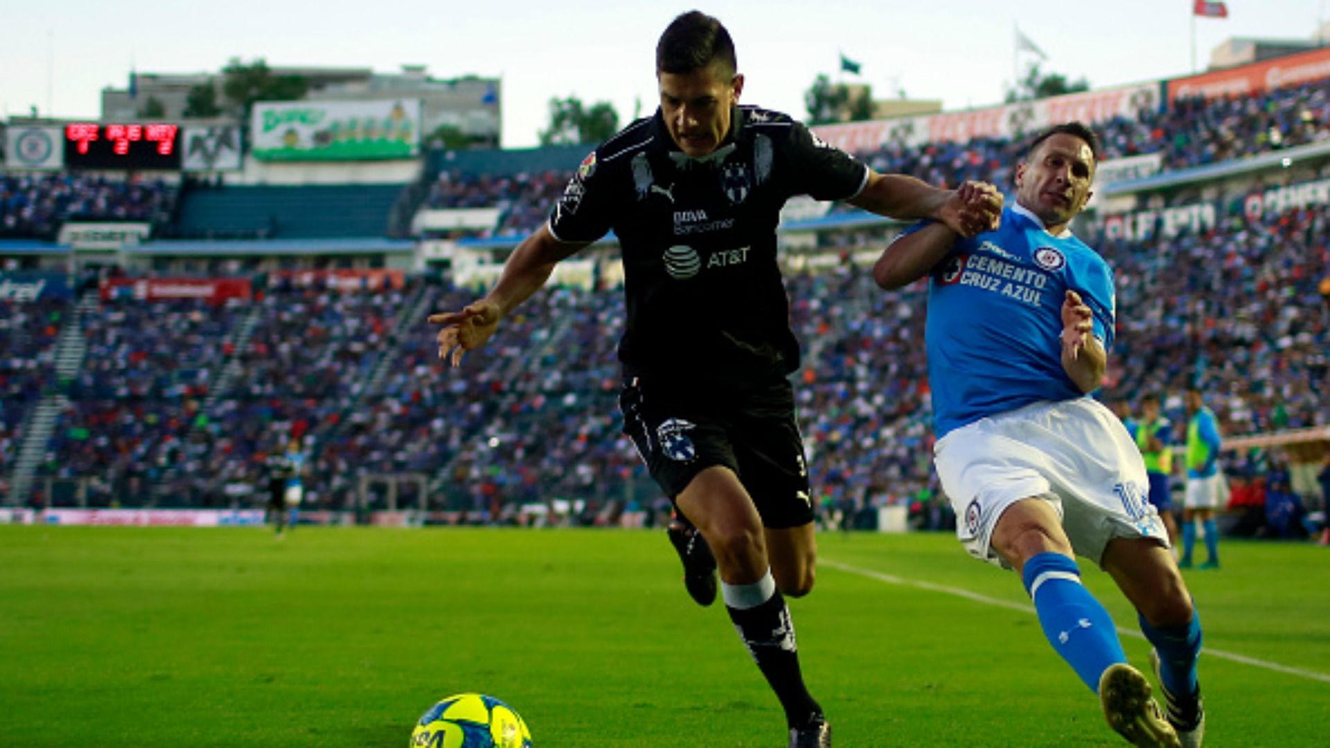 XI IDEAL Montes 220117