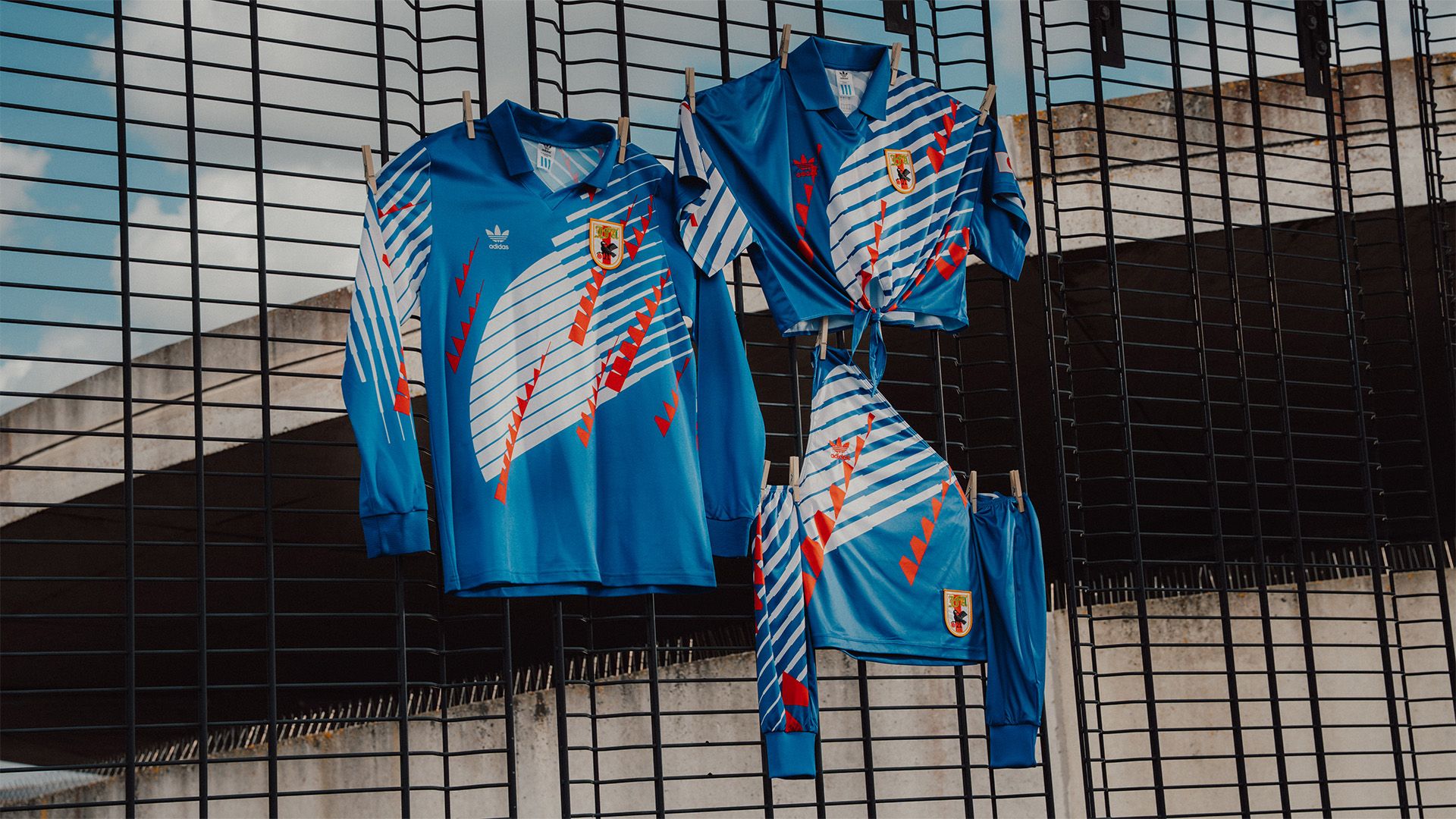 Japan WC retro kit adidas