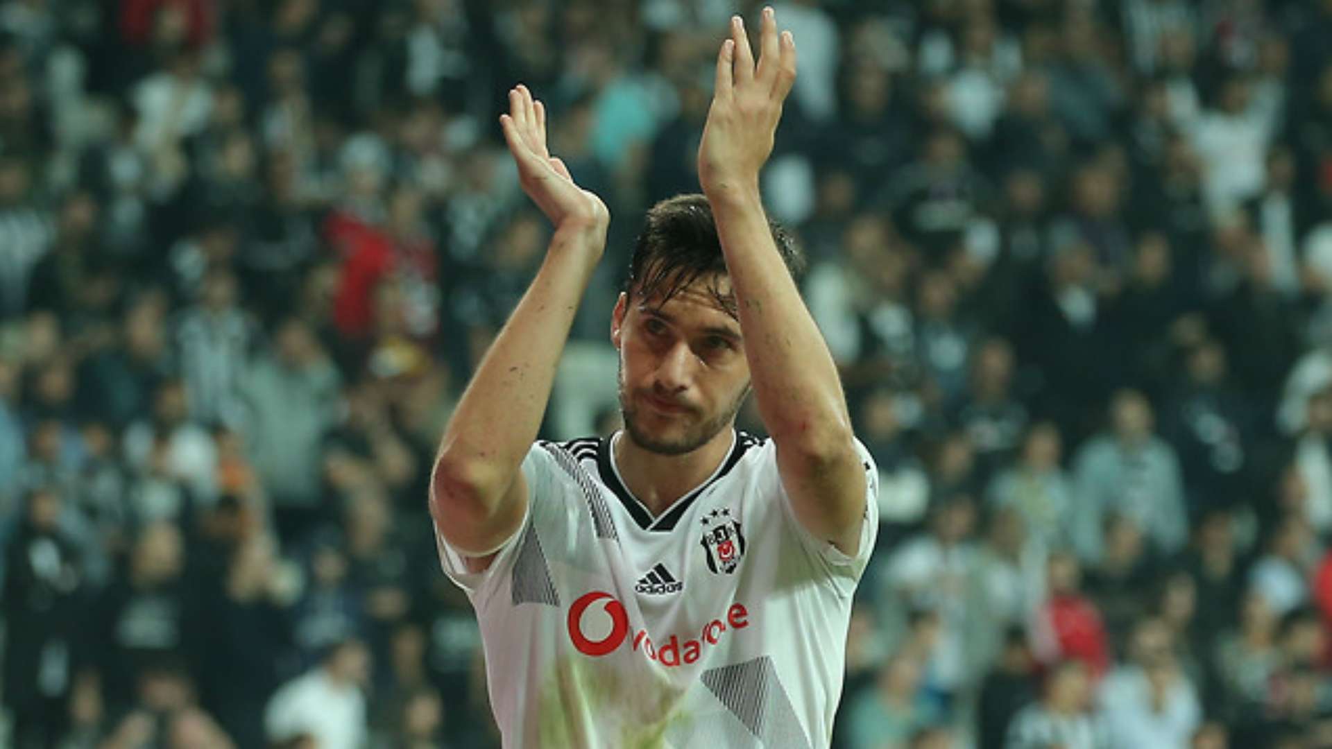 Umut Nayir Besiktas