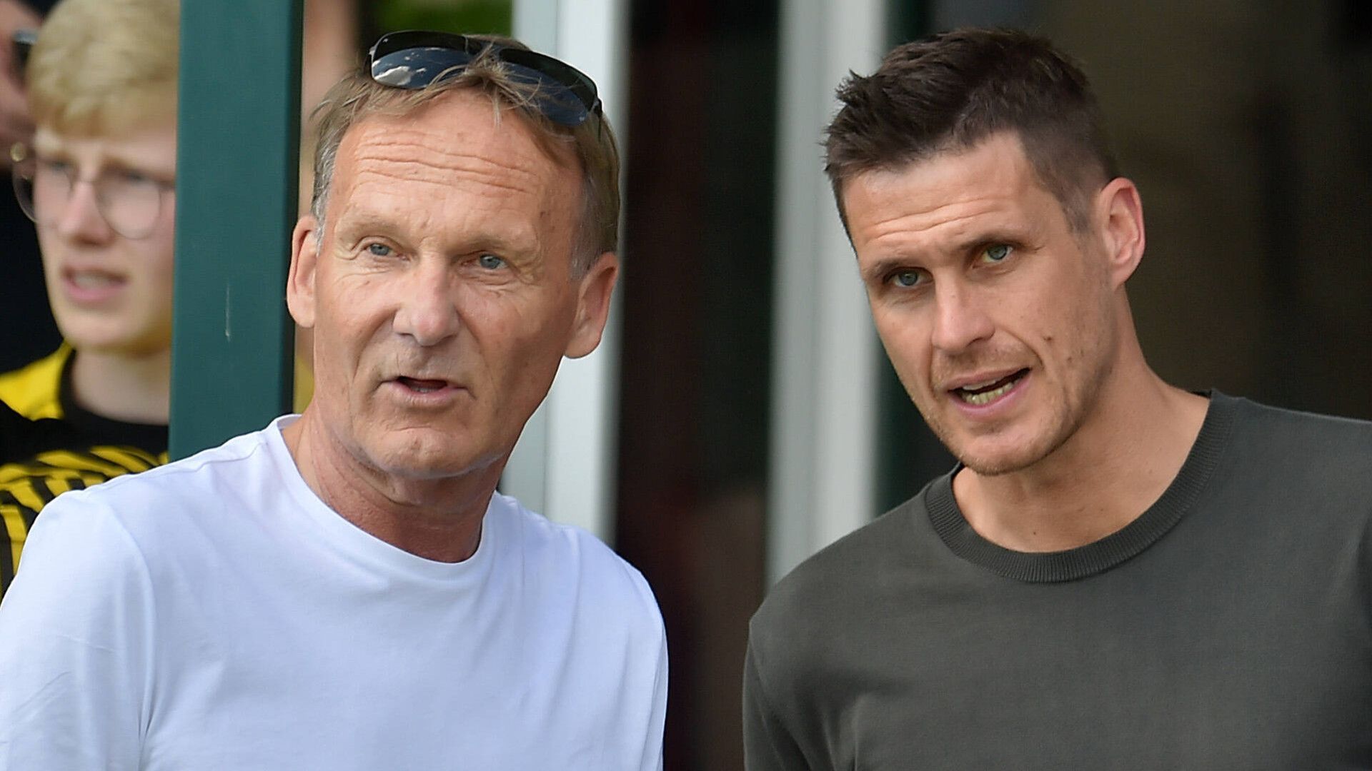 GERMANY ONLY: HANS-JOACHIM WATZKE SEBASTIAN KEHL BORUSSIA DORTMUND