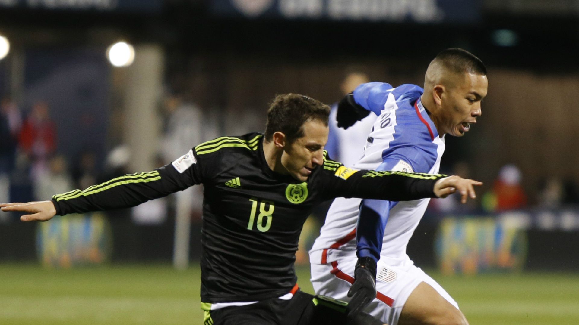 Bobby Wood Andres Guardado USA Mexico 11122016