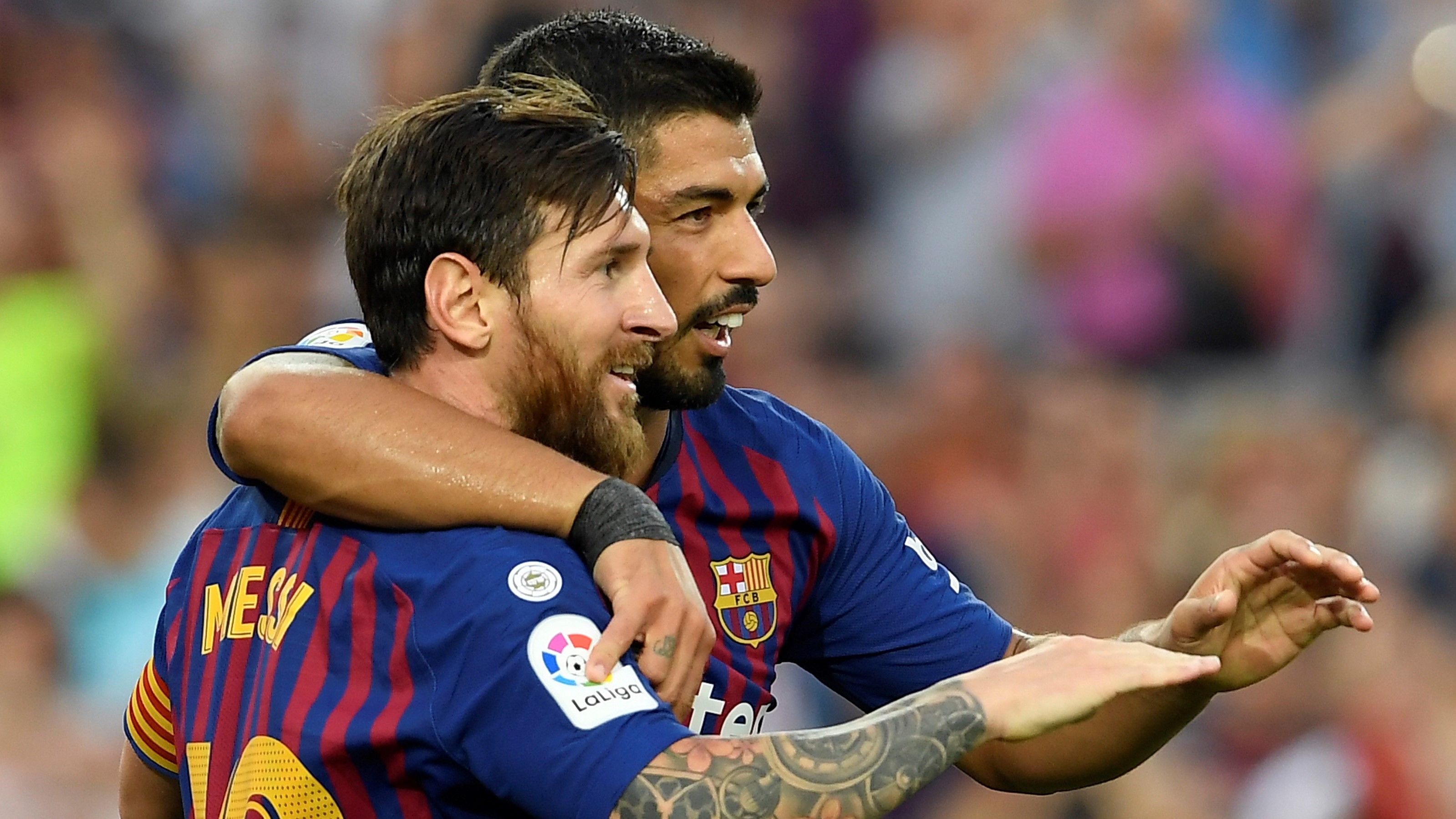 Lionel Messi Luis Suarez Barcelona Huesca LaLiga 02092018