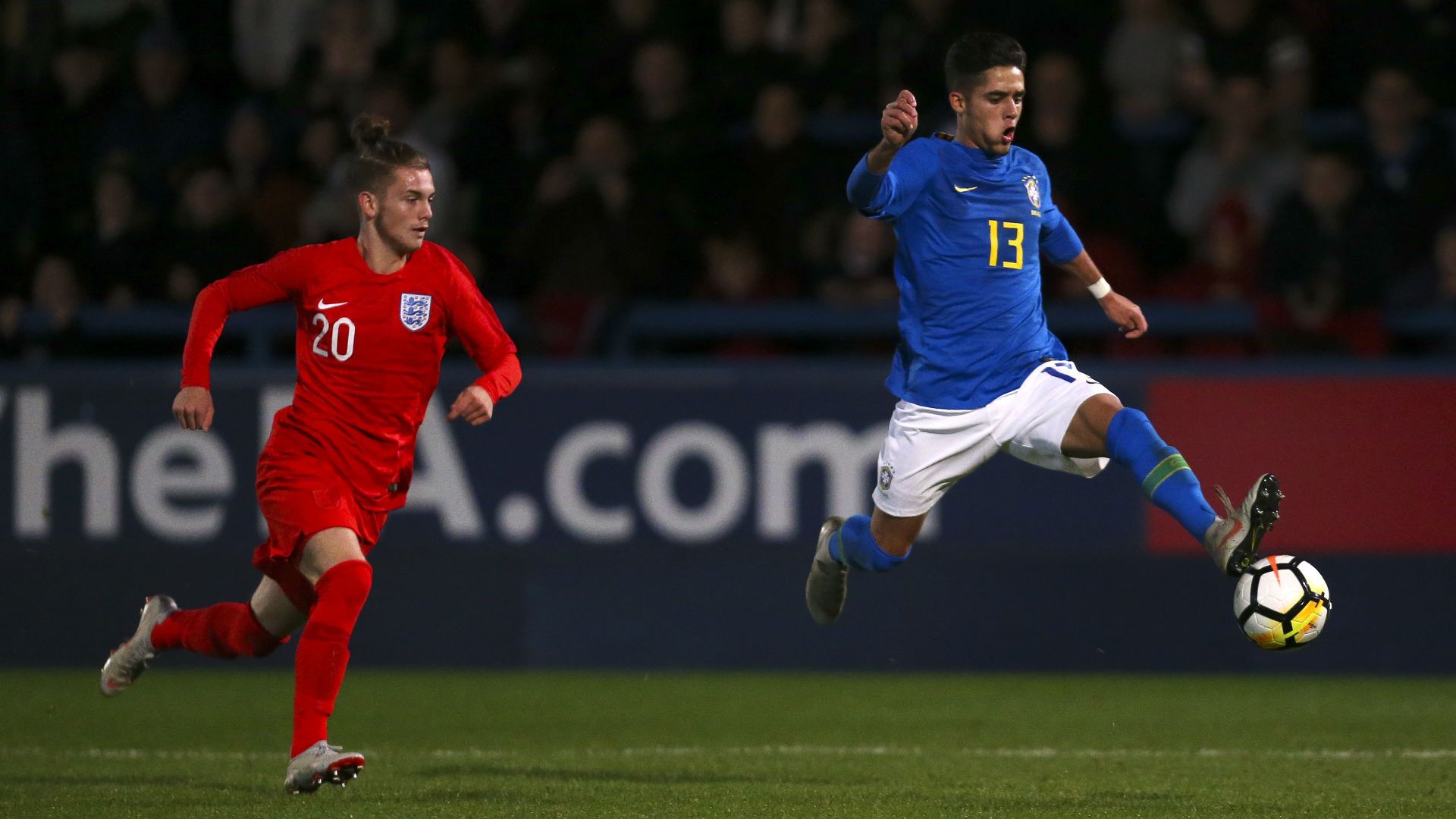 Yan Couto Harvey Elliott Brazil England