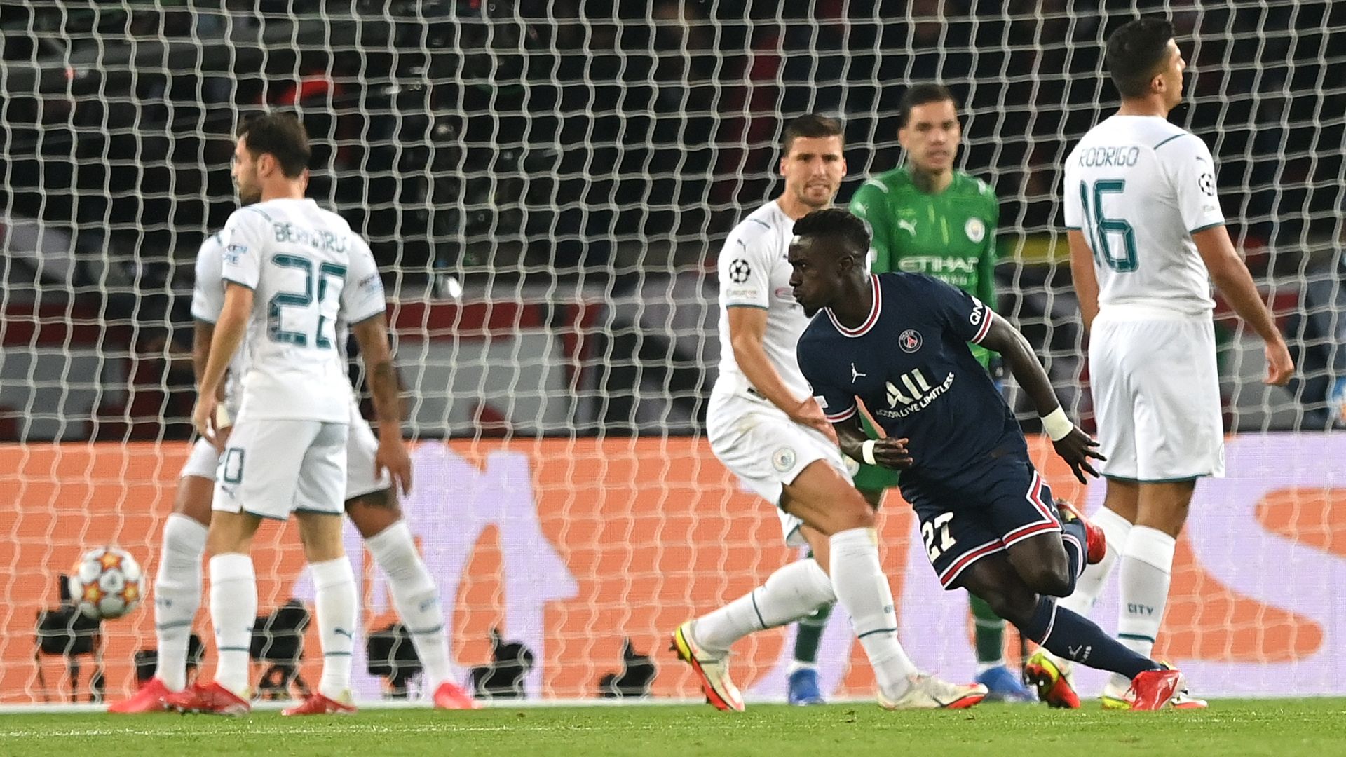 Idrissa Gana Gueye PSG 2021-22