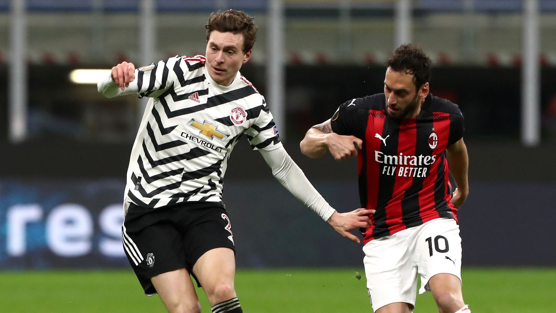 Hakan Calhanoglu AC Milan vs Manchester United 03.18.2021