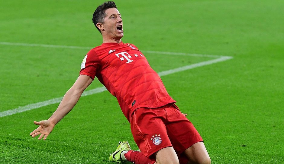 ONLY GERMANY Robert Lewandowski Bayern Munchen 2020