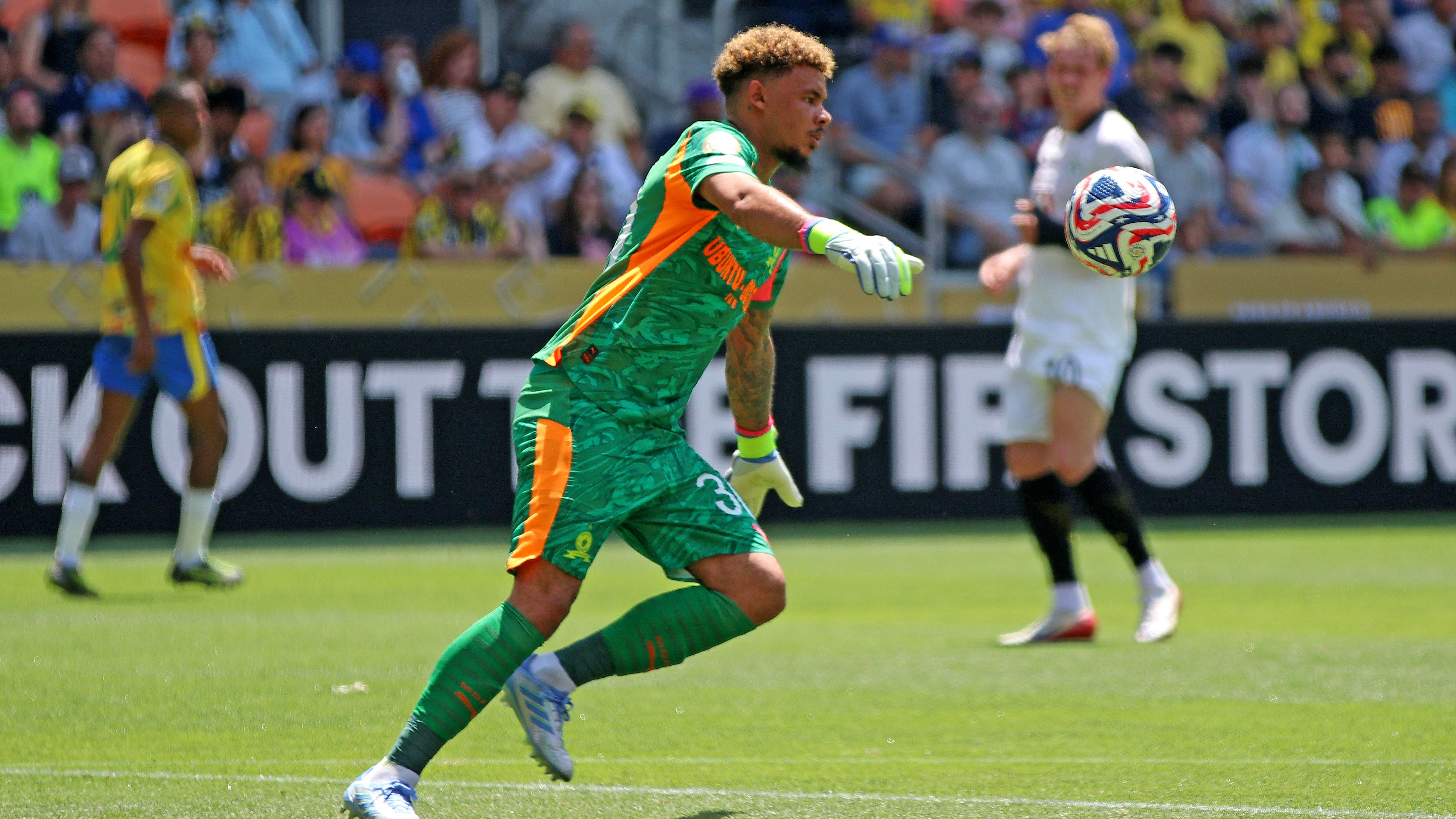 Ronwen Williams of Mamelodi Sundowns