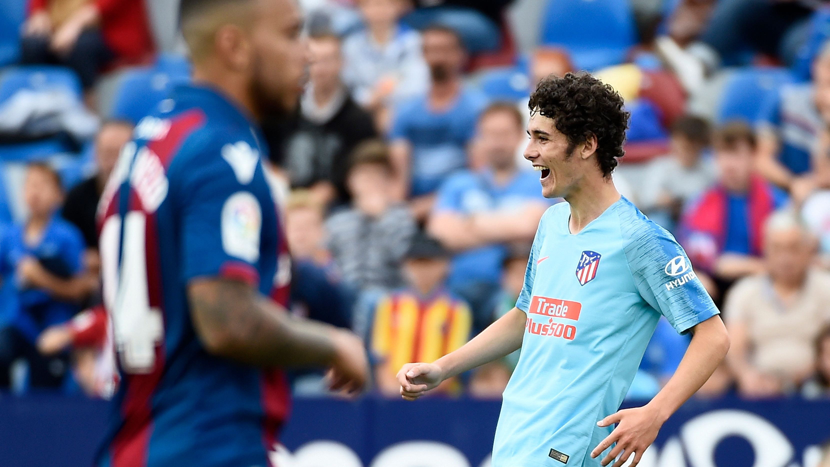Sergio Camello Levante Atlético Madrid Levante LaLiga