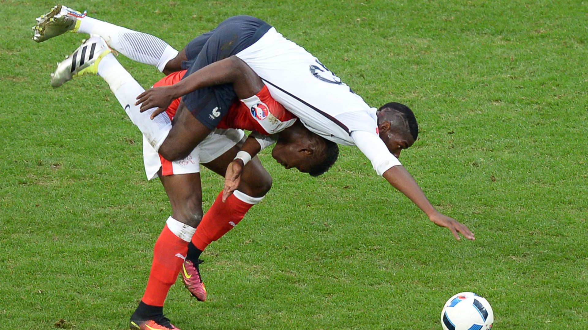 d2da5170be572cc9a7d944b5a7b97bcb82bd492a