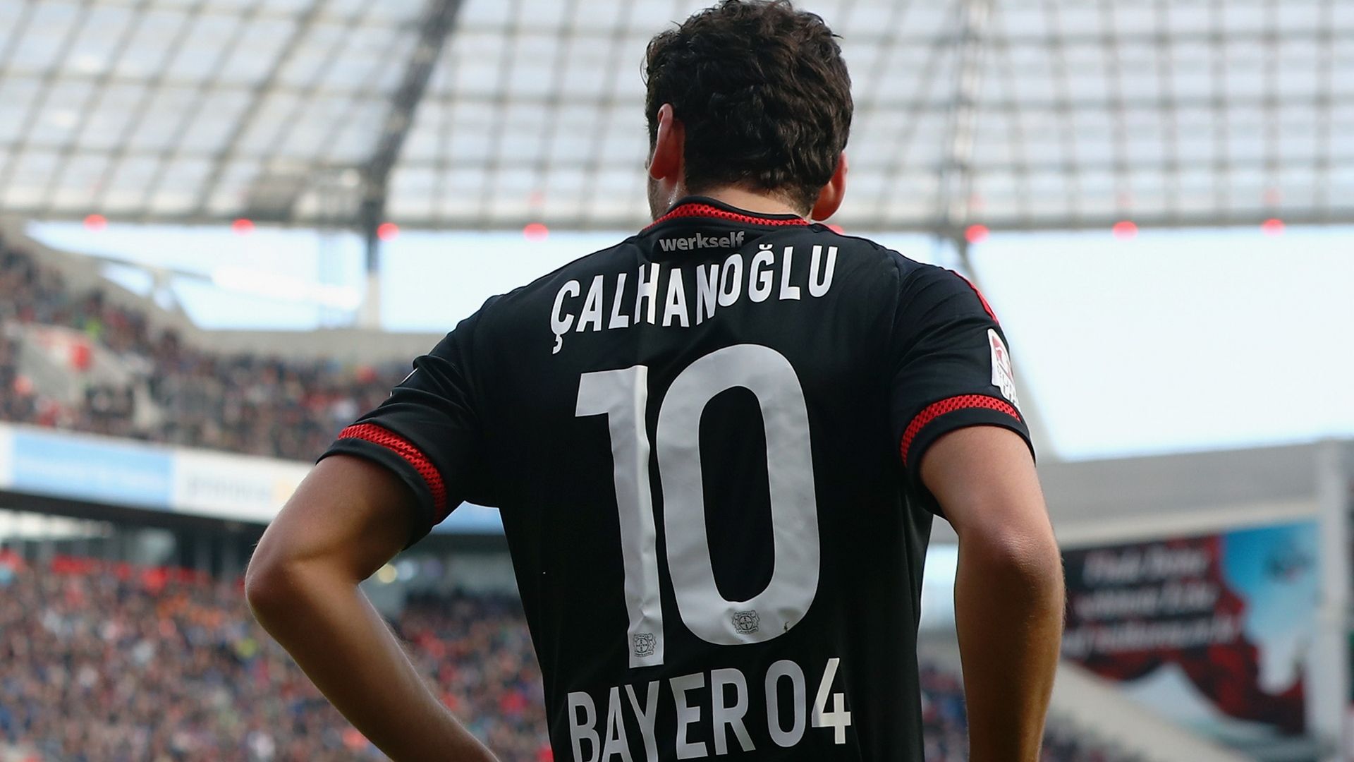 Hakan Calhanoglu Bayer Leverkusen