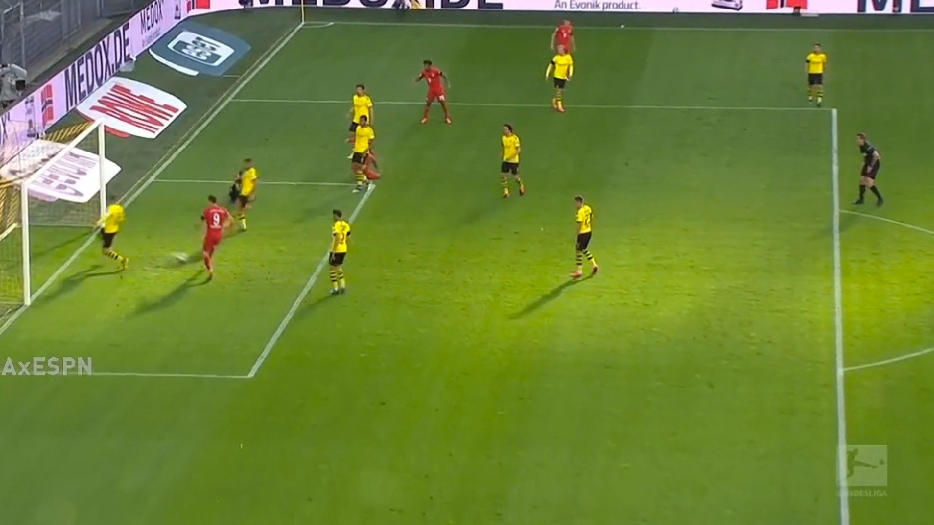 Bayern Dortmund salvada de Piszczek