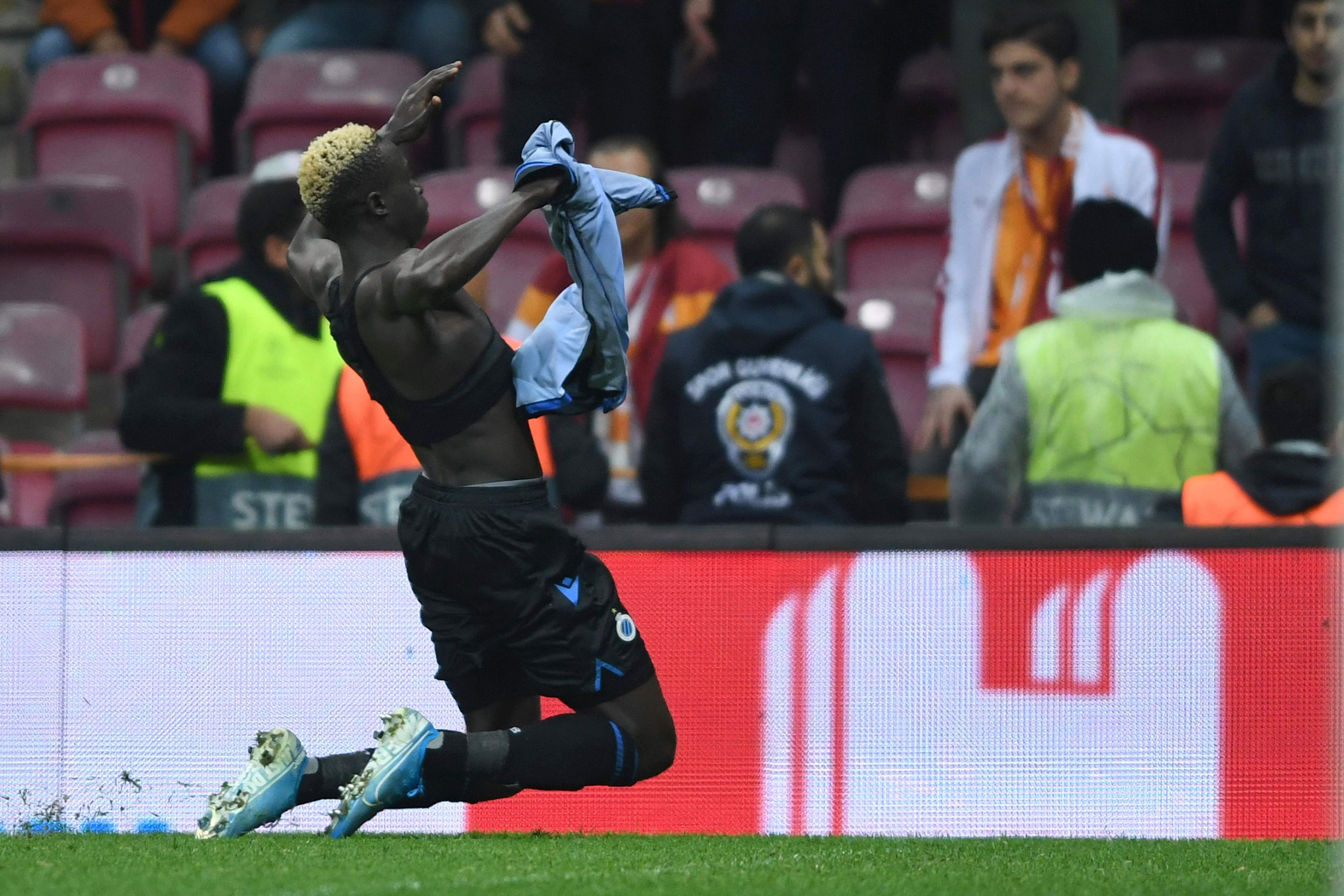 Club Brugge vs Galatasaray  Clinto Mata  Krepin Diatta red card Champions League 26112019