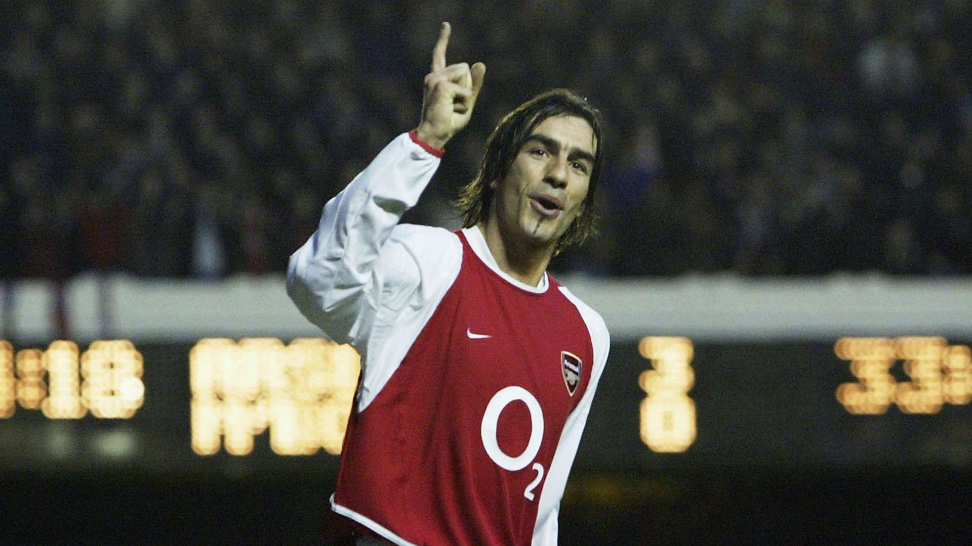 Robert Pires Arsenal 22032001
