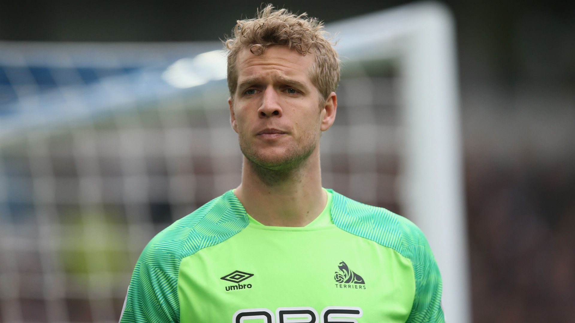 Jonas Lossl Huddersfield Town 2018-19