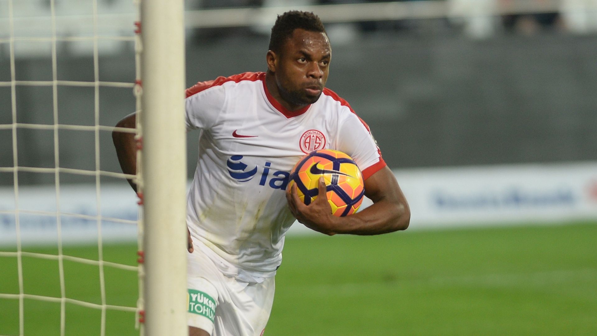 Mbilla Etame Antalyaspor